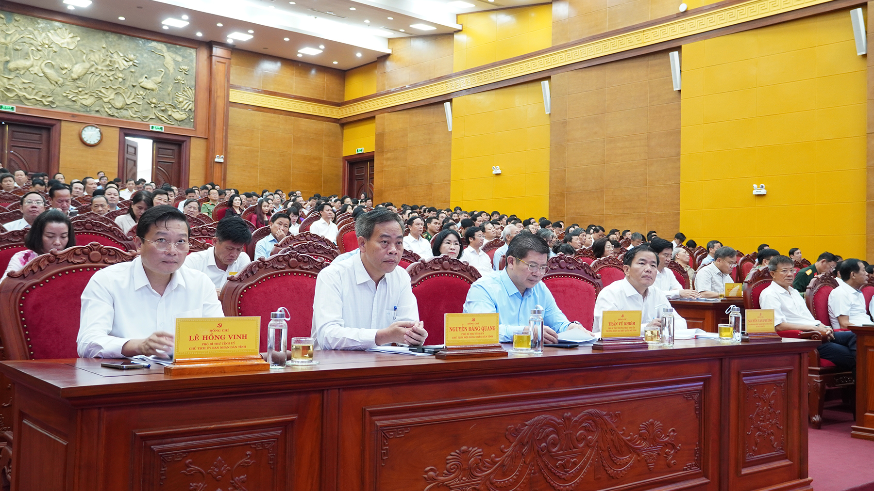 Hội nghị toàn quốc quán triệt, triển khai thực hiện các nghị quyết, chỉ thị của Bộ Chính trị