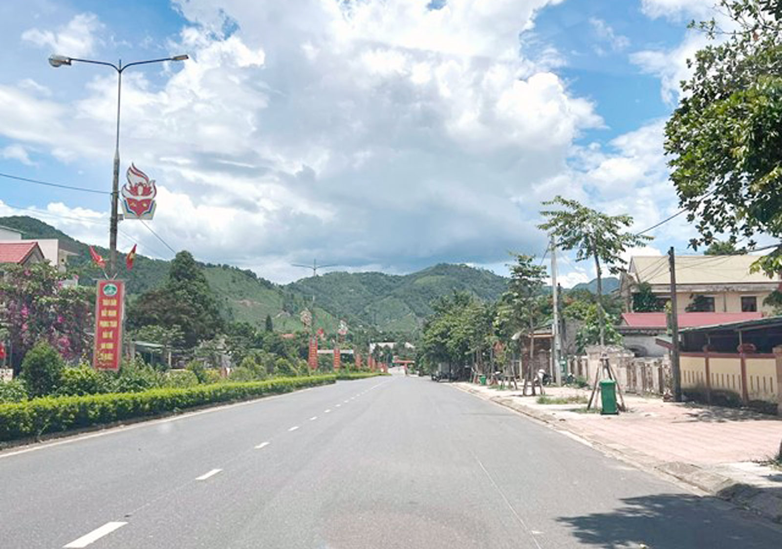 Ba Lòng tinh gọn mạng lưới trường học, ổn định trước năm học mới