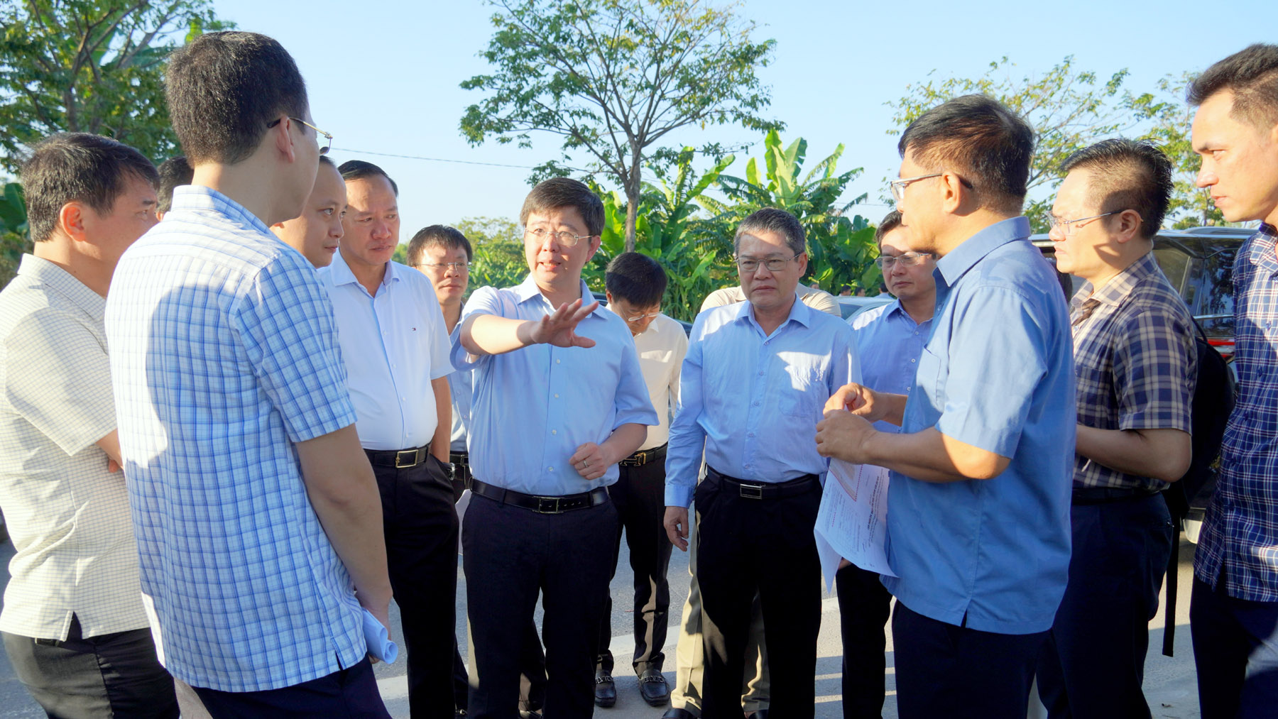 Chủ tịch UBND tỉnh Bùi Hoàng Phương kiểm tra, chỉ đạo tháo gỡ vướng mắc tại Dự án Eurowindow Grand City