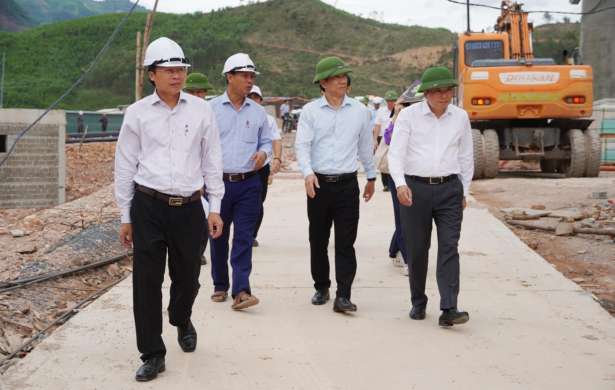Giao chỉ tiêu giải ngân vốn đầu tư công năm 2025 kéo dài sang năm 2026 đến hết ngày 30/9/2026