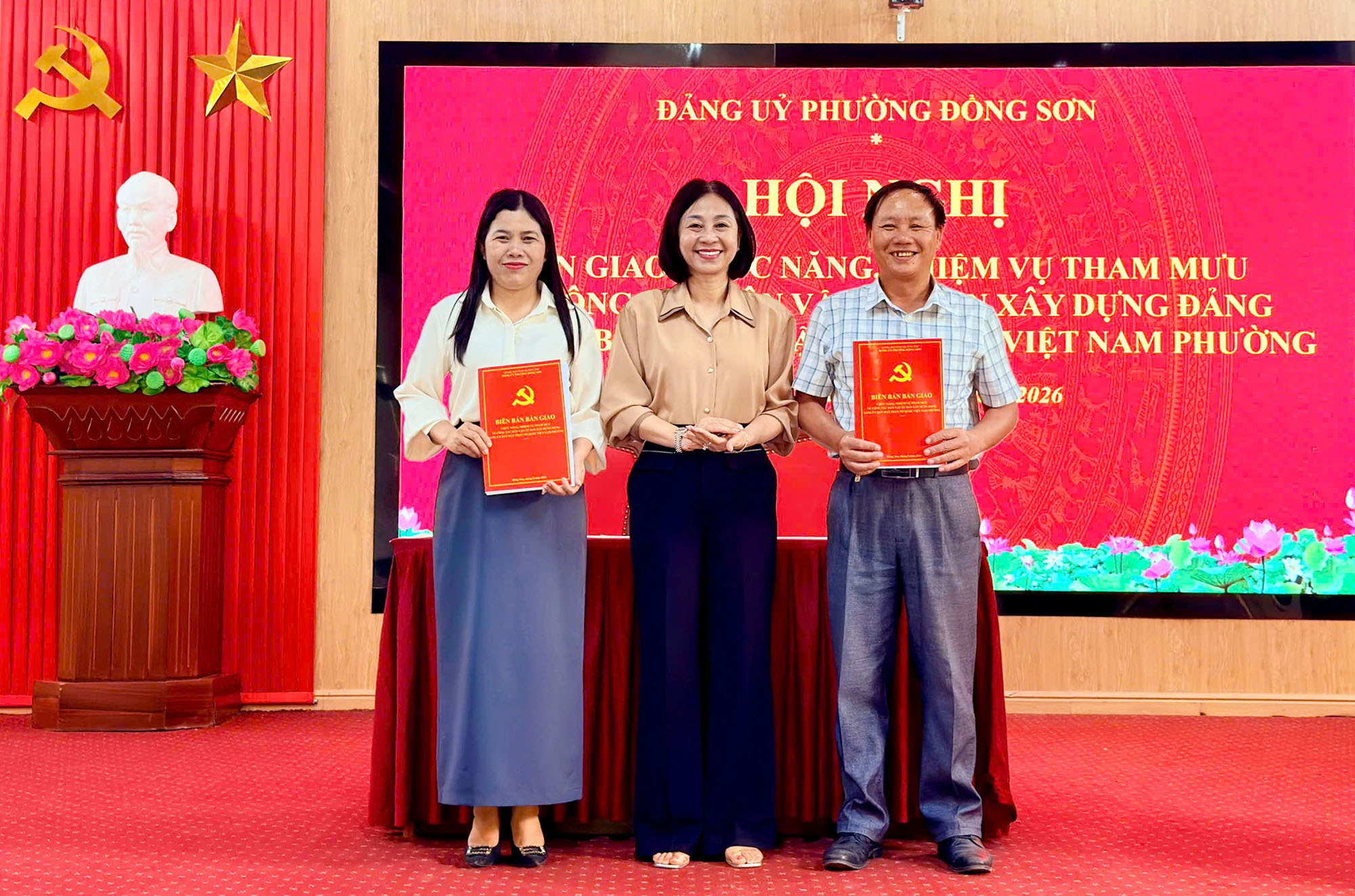 Đảng ủy phường Đồng Sơn: Bàn giao nhiệm vụ tham mưu công tác dân vận
