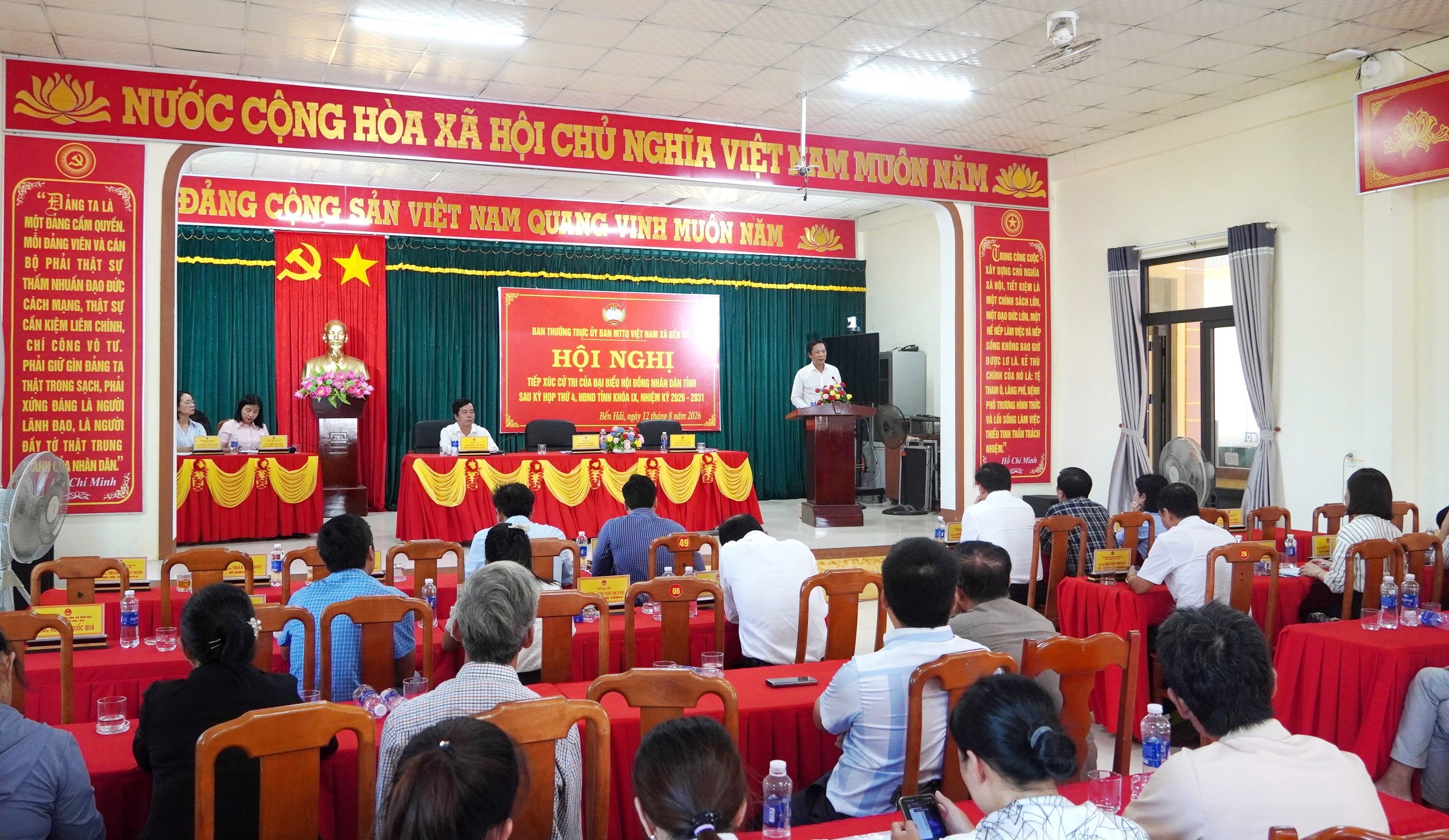 Tổ đại biểu HĐND tỉnh tiếp xúc cử tri sau Kỳ họp thứ 4 tại xã Bến Hải