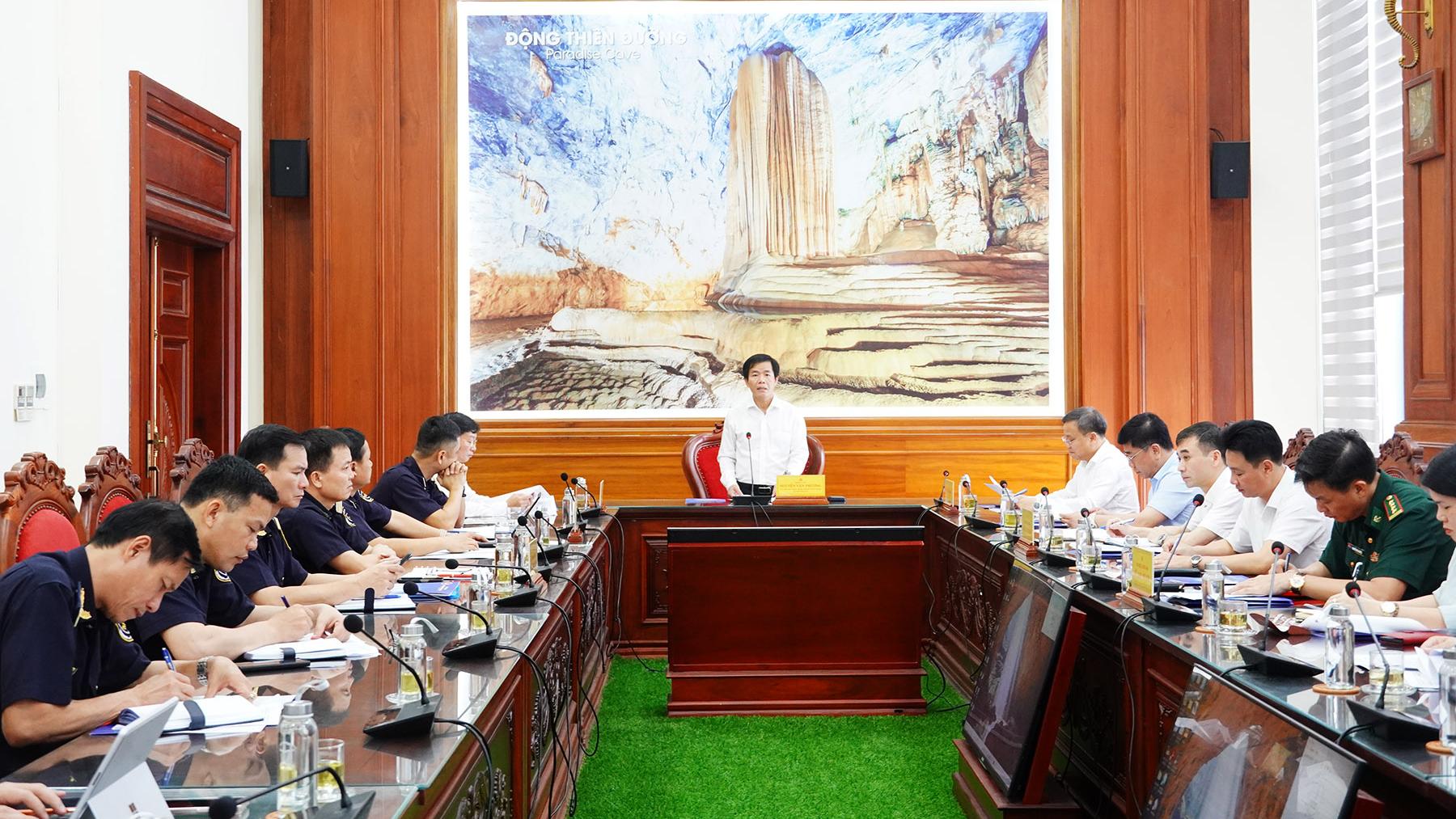 Bí thư Tỉnh ủy Nguyễn Văn Phương làm việc với UBND tỉnh và các sở, ngành về thúc đẩy hoạt động xuất nhập khẩu