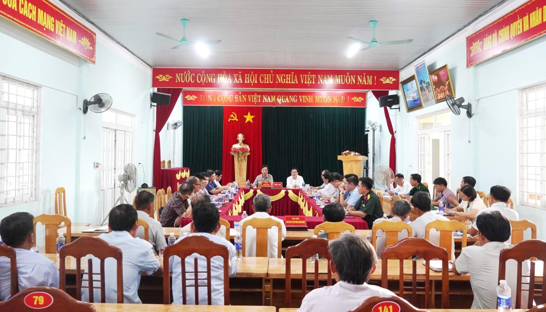Tăng cường đối thoại, bảo đảm tiến độ Dự án Tuyến đường ven biển đoạn qua khu vực cầu Cửa Tùng và Cửa Việt