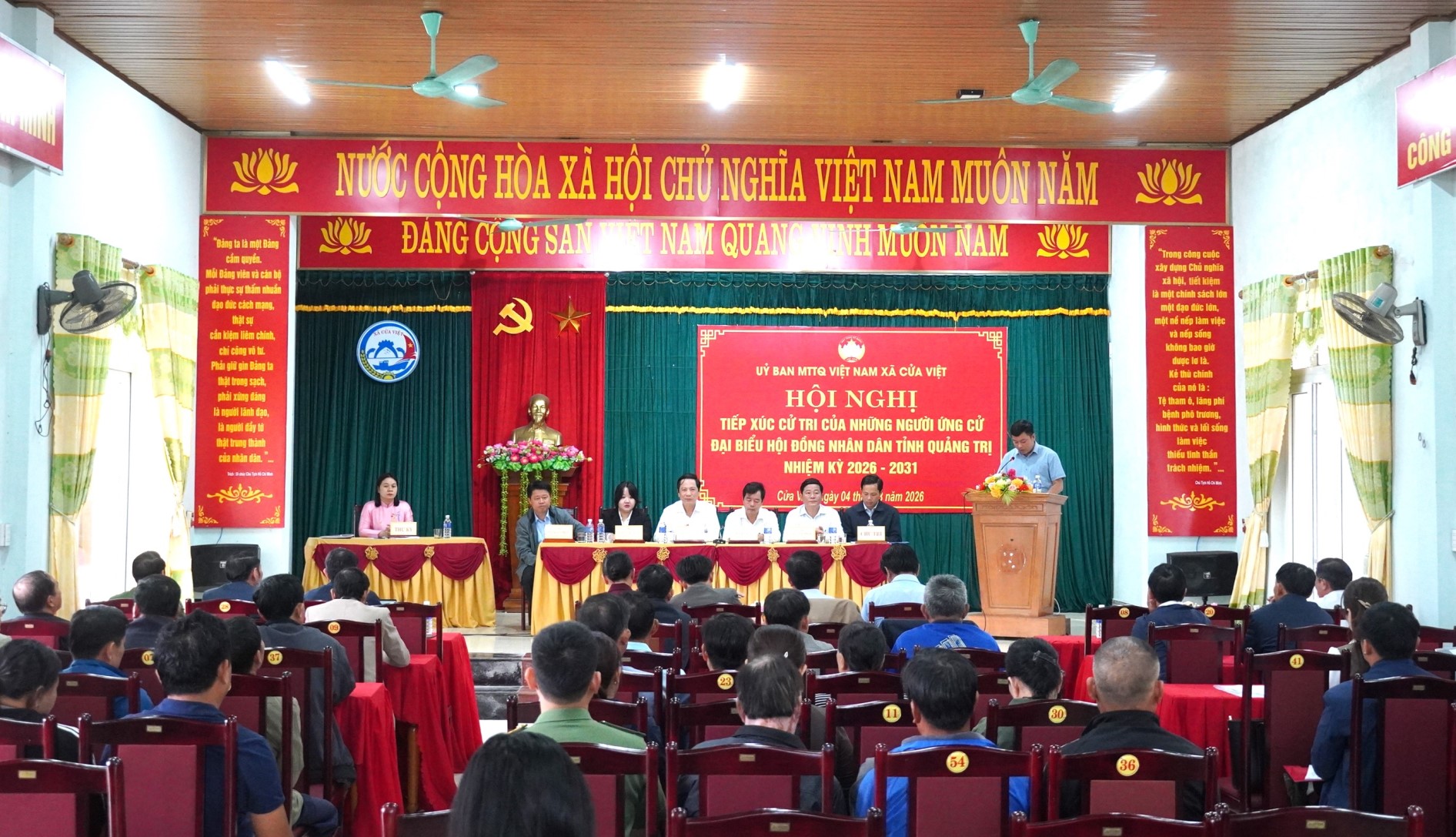Ứng cử viên đại biểu HĐND tỉnh nhiệm kỳ 2026 - 2031 tiếp xúc cử tri xã Cửa Việt