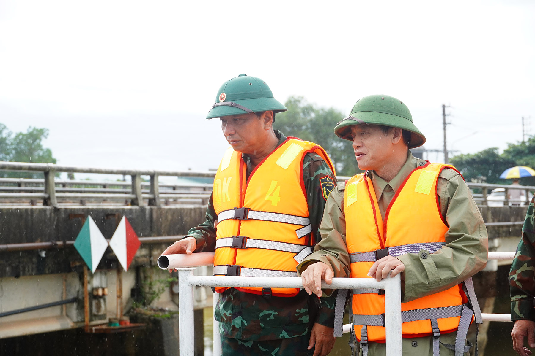 Lãnh đạo Quân khu 4 kiểm tra công tác phòng, chống thiên tai tại Quảng Trị