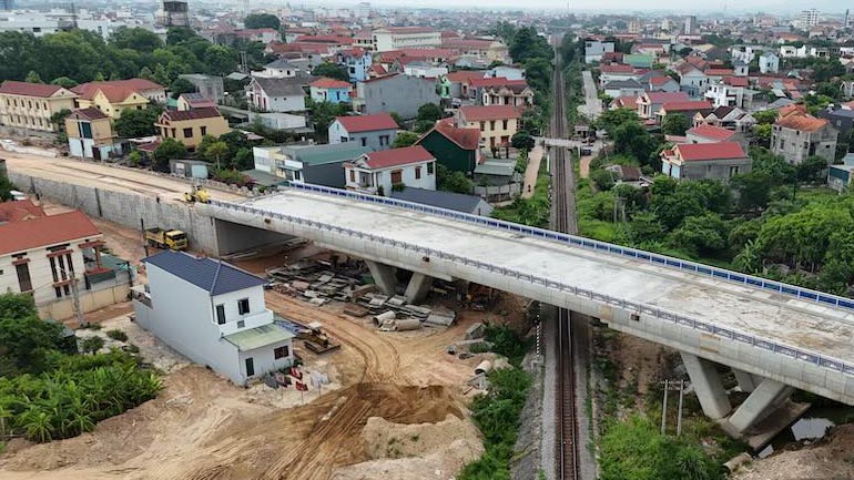 Khẩn trương hoàn thành giải phóng mặt bằng Dự án đường và cầu vượt đường sắt trung tâm thành phố Đồng Hới