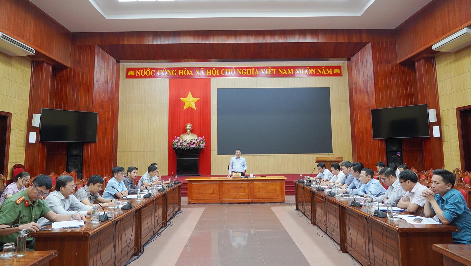 Tiếp tục tháo gỡ vướng mắc đấu nối đường nhánh vào các tuyến BOT trên địa bàn tỉnh