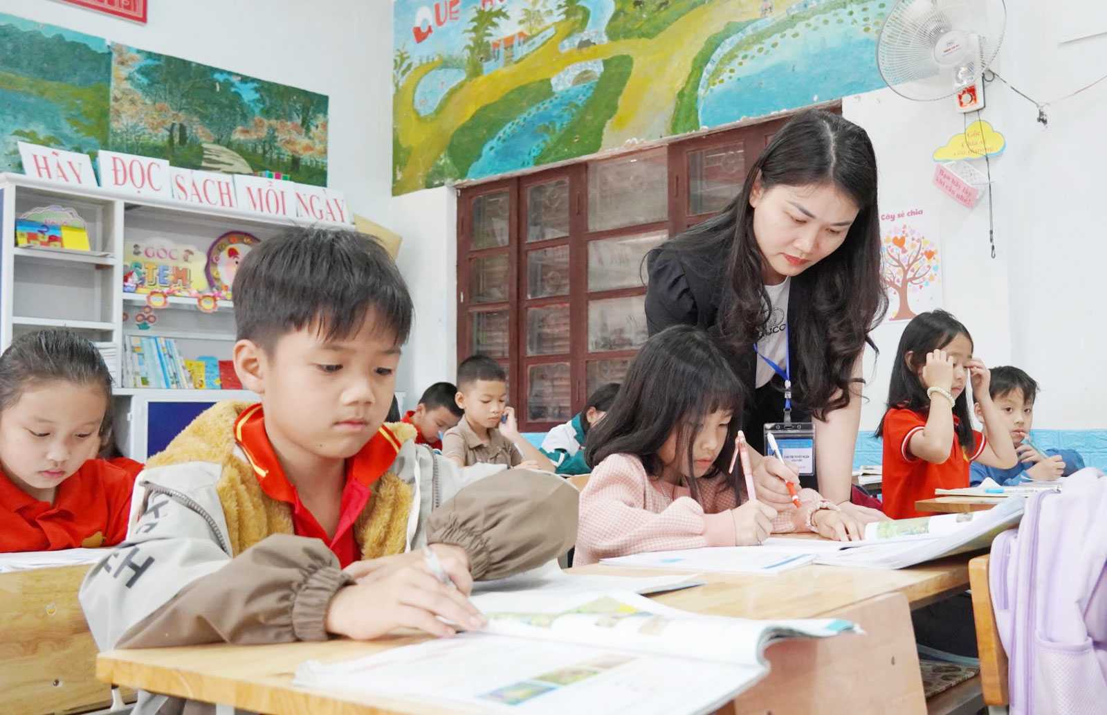 Đẩy mạnh kiểm định chất lượng giáo dục và xây dựng trường đạt chuẩn quốc gia năm 2026