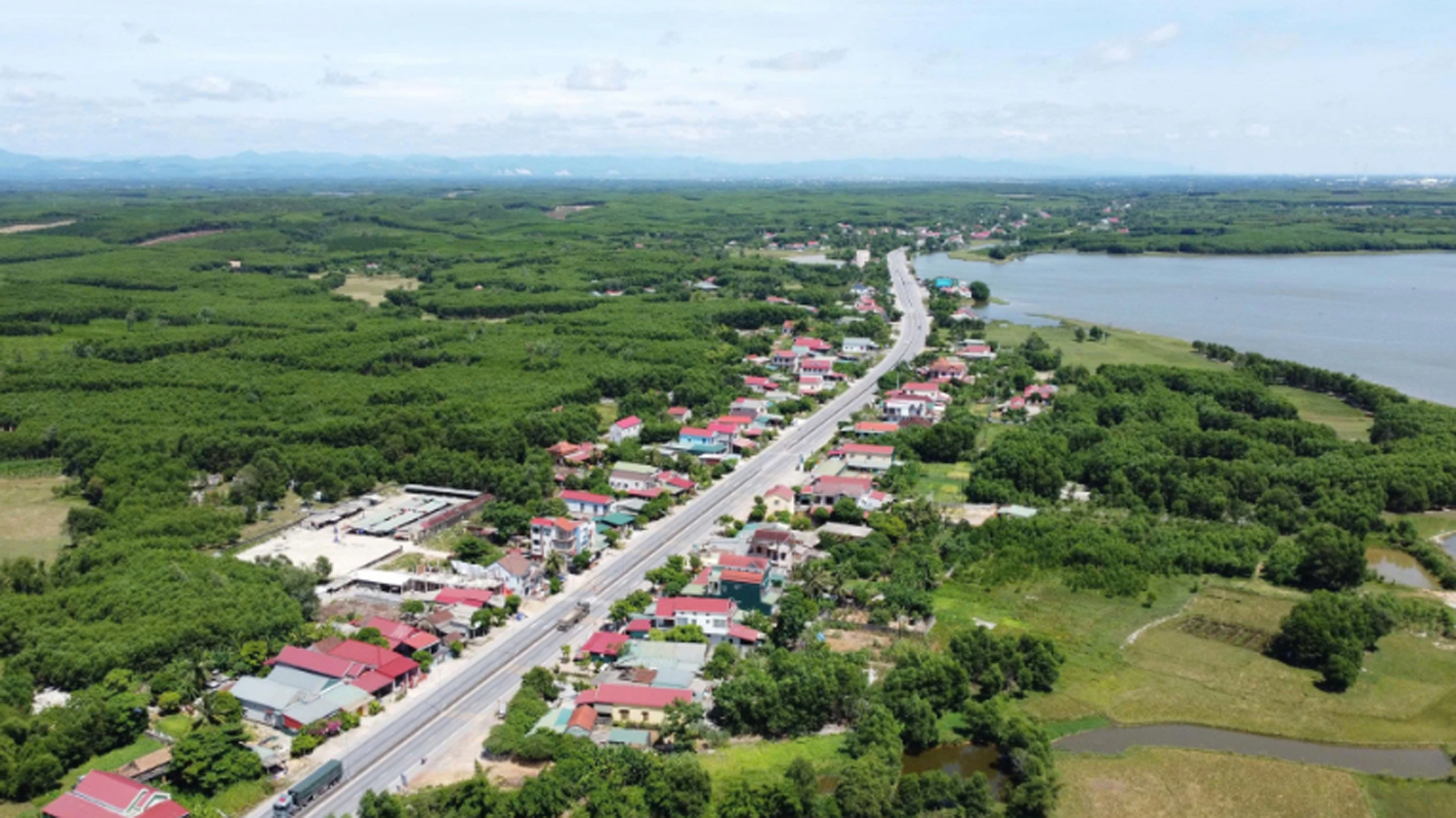 Xã Sen Ngư: Tỷ lệ hồ sơ trực tuyến đạt 100% trong quý I/2026