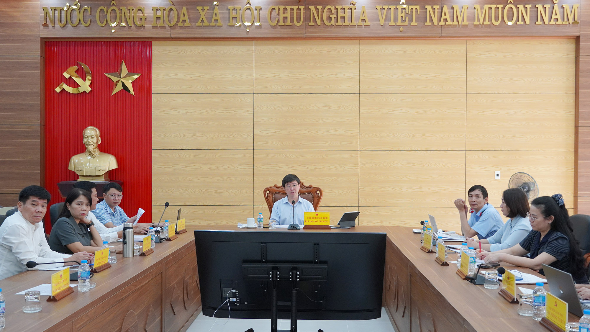 Các đồng chí lãnh đạo tỉnh tiếp công dân định kỳ tháng 10/2026