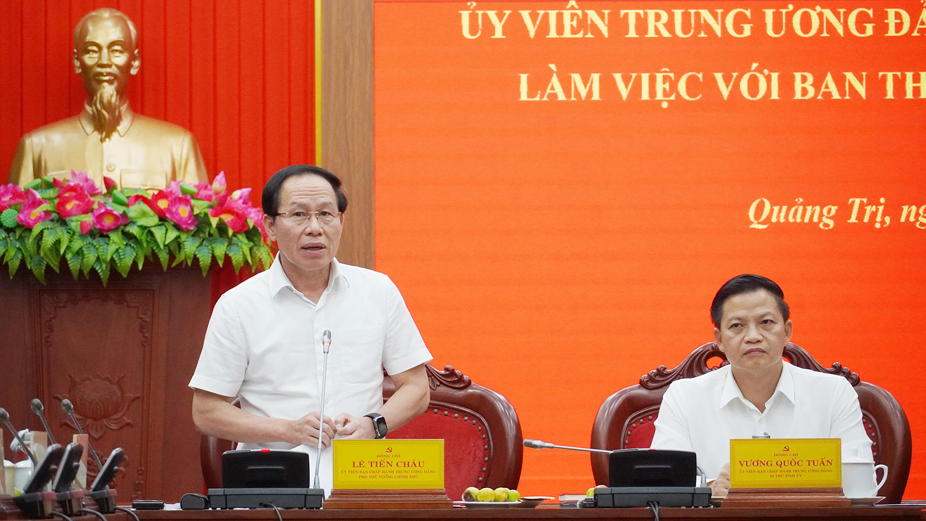 Phó Thủ tướng Chính phủ Lê Tiến Châu làm việc với Ban Thường vụ Tỉnh ủy