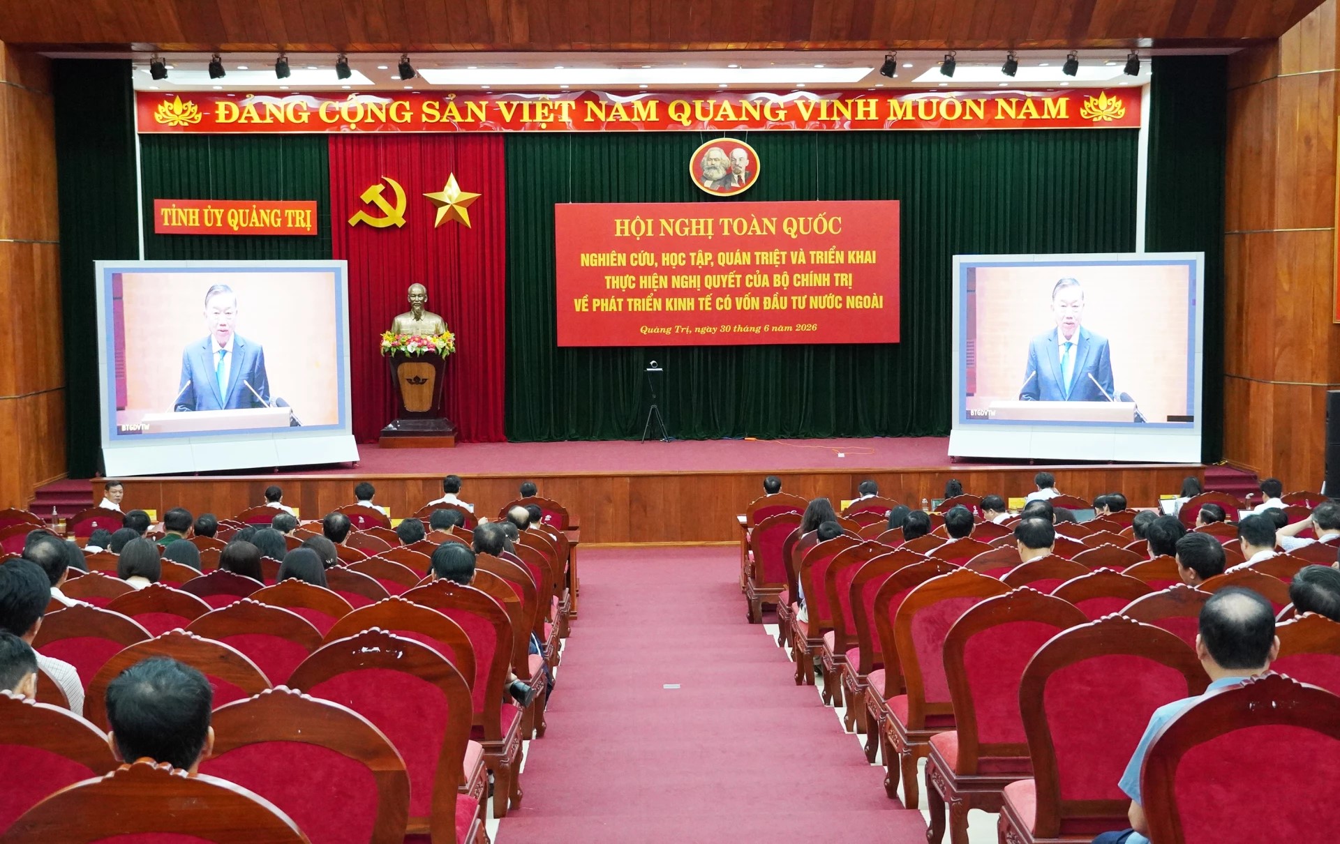 Tiếp tục nâng cao chất lượng học tập, triển khai nghị quyết của Đảng