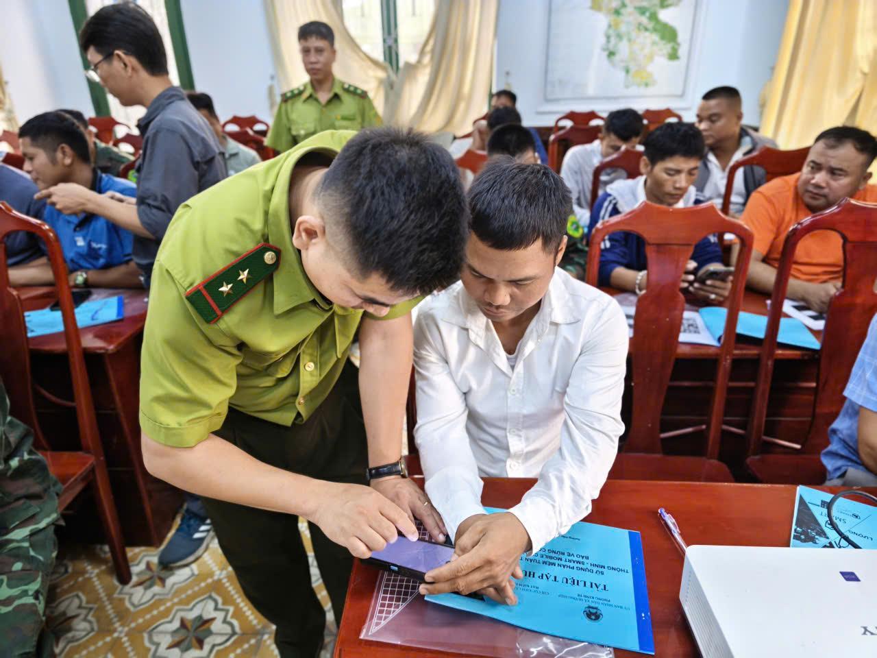 Xã Hướng Hiệp rà soát, xác định thôn vùng đồng bào dân tộc thiểu số