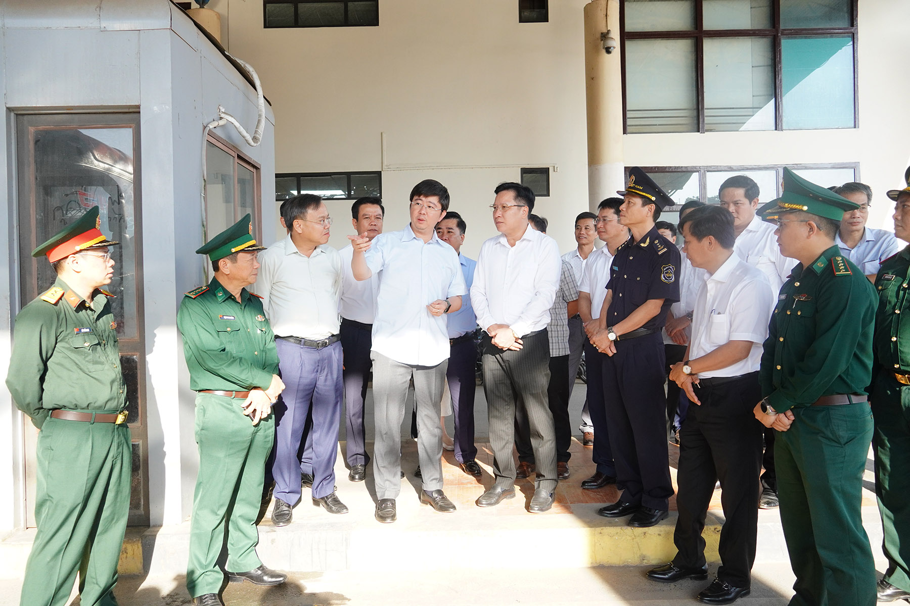 https://www.quangtri.gov.vn/documents/d/quangtriportal/dsc04512.jpg